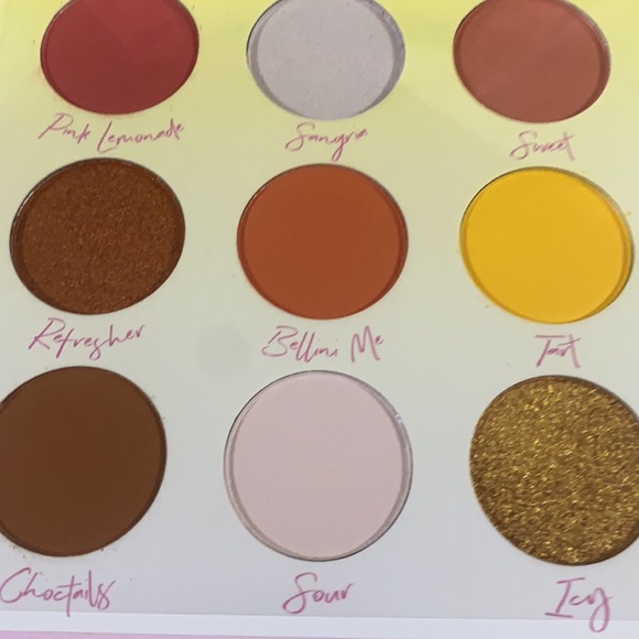 Beauty Bakeries eyeshadow palette NWT - Picture 3 of 3